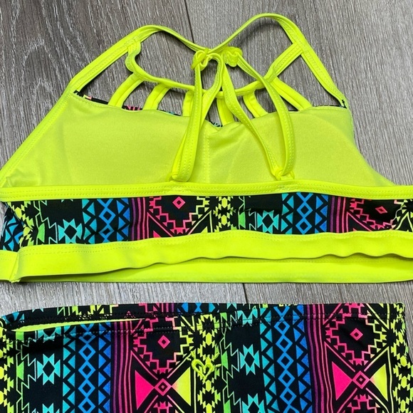 Justice Girl Bikini Top & Bottom Seimsuit Neon Set Size 10 - Picture 14 of 16